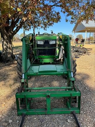 Image of John Deere 5075E equipment image 4