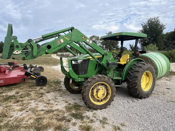 Image of John Deere 5075E equipment image 1