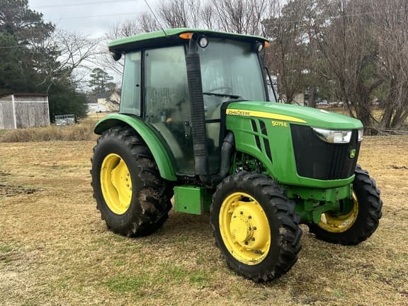 Image of John Deere 5075E equipment image 1
