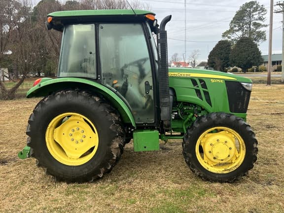 Image of John Deere 5075E equipment image 2