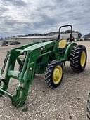 2015 John Deere 5075E Image