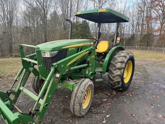 Image of John Deere 5075E Primary image