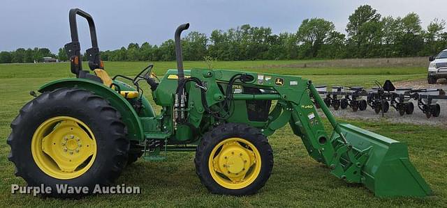Image of John Deere 5075E equipment image 3
