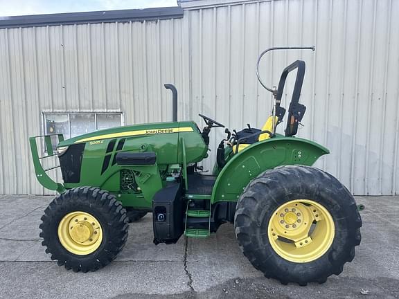 Image of John Deere 5085E Primary image