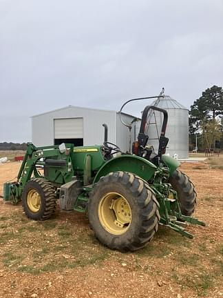 Image of John Deere 5085E equipment image 4