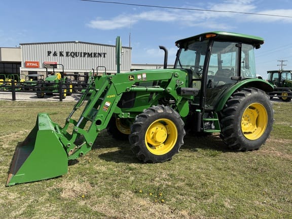 2015 John Deere 5085E Equipment Image0