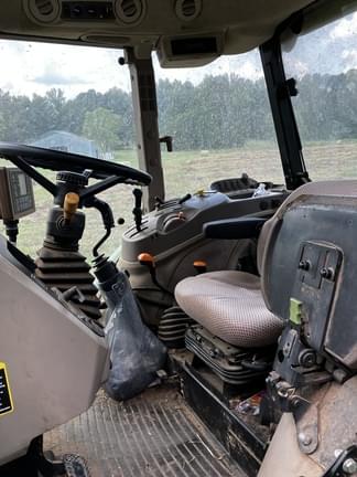 Image of John Deere 5085E equipment image 4