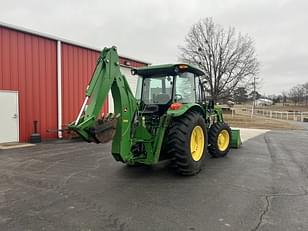 Main image John Deere 5085E 17