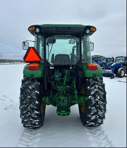 Image of John Deere 5085E equipment image 4