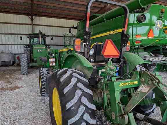 Image of John Deere 5085E equipment image 4