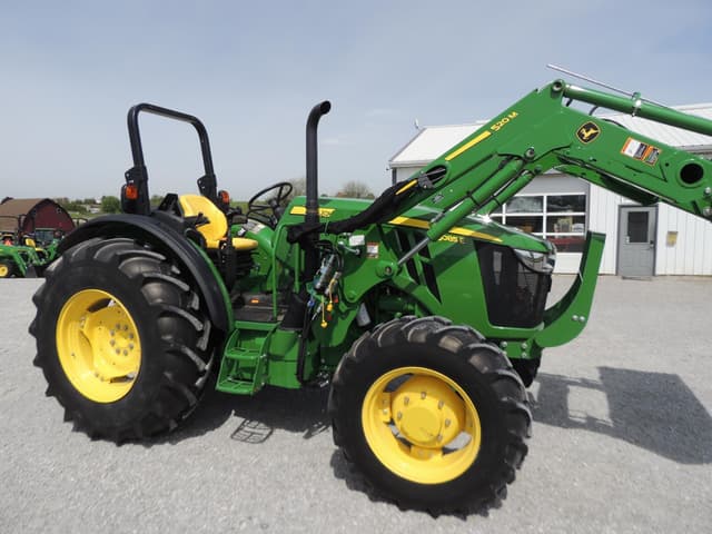 Image of John Deere 5085E equipment image 2