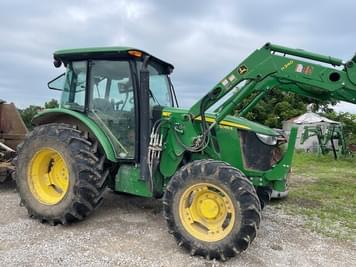 Main image John Deere 5085E
