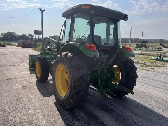 Image of John Deere 5085E equipment image 1