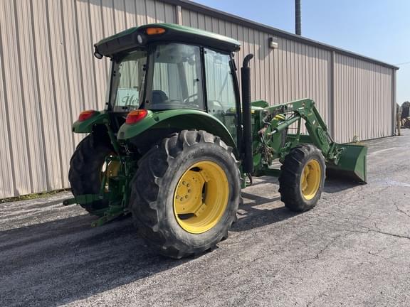 Image of John Deere 5085E equipment image 2