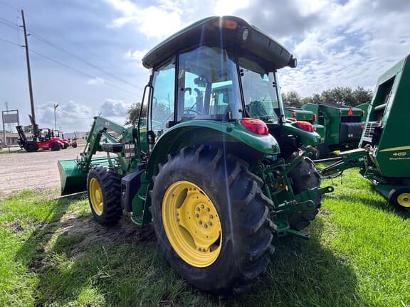 Image of John Deere 5085E equipment image 3