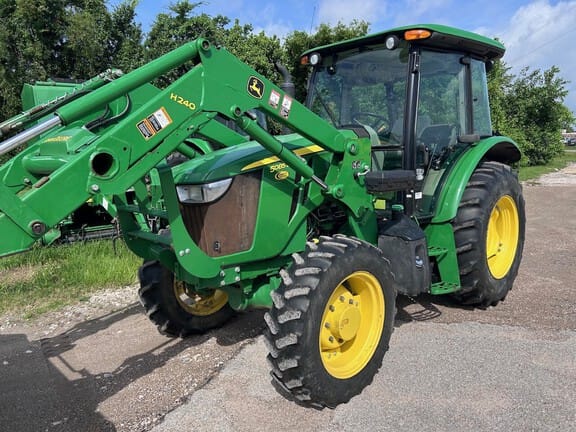 2015 John Deere 5085E Equipment Image0