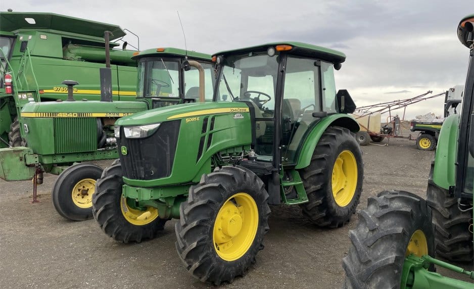 Main image John Deere 5085E