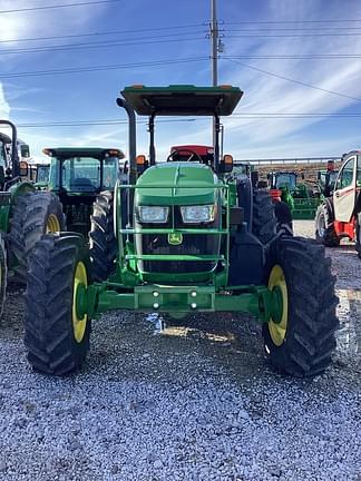 Main image John Deere 5085M