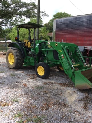 Main image John Deere 5085M