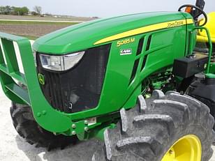 Main image John Deere 5085M 3