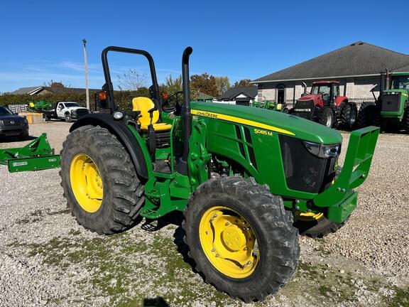 Image of John Deere 5085M Primary image