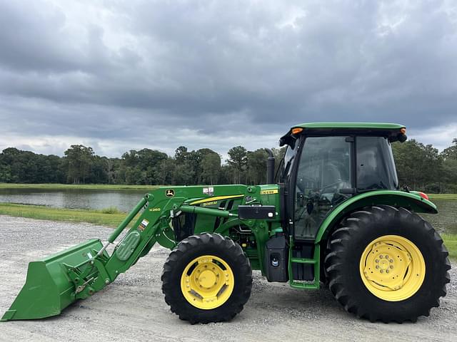 Image of John Deere 5085M equipment image 1