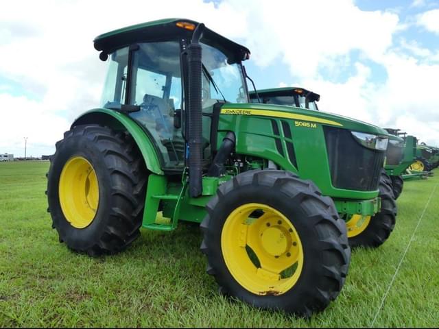 Image of John Deere 5085M equipment image 1