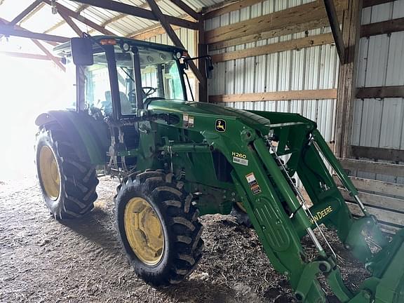 Image of John Deere 5100E equipment image 2