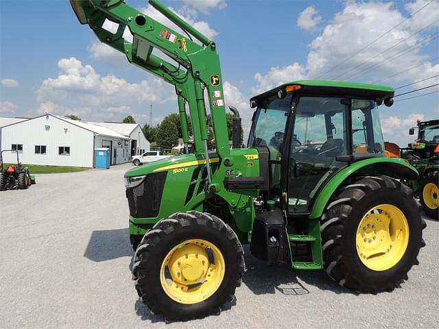 Image of John Deere 5100E equipment image 2