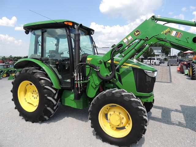 Image of John Deere 5100E equipment image 3