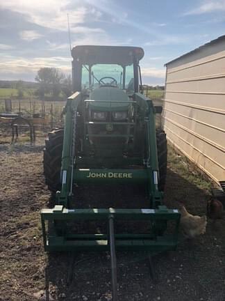 Image of John Deere 5100E equipment image 2