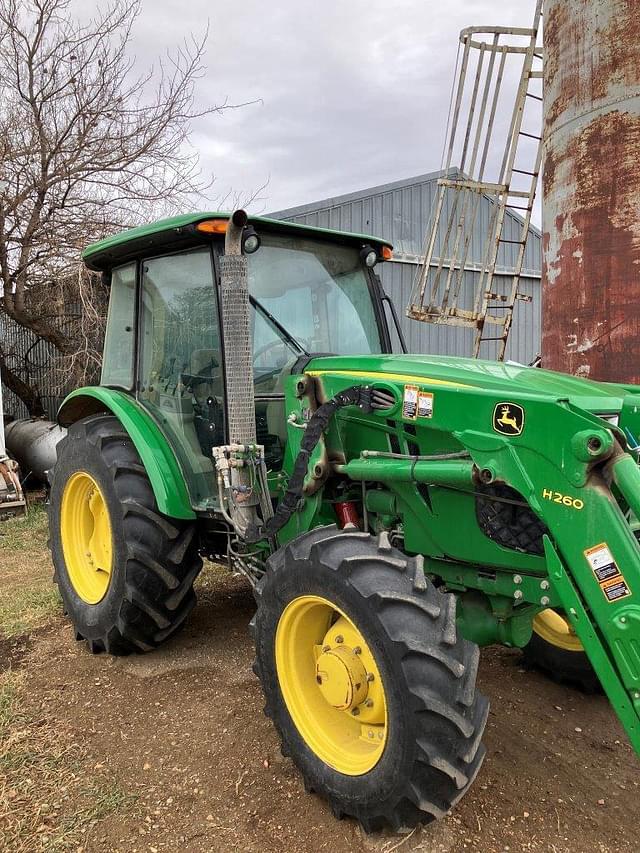 Image of John Deere 5100E equipment image 2