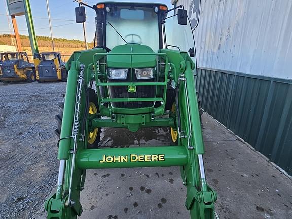 Image of John Deere 5100E equipment image 1