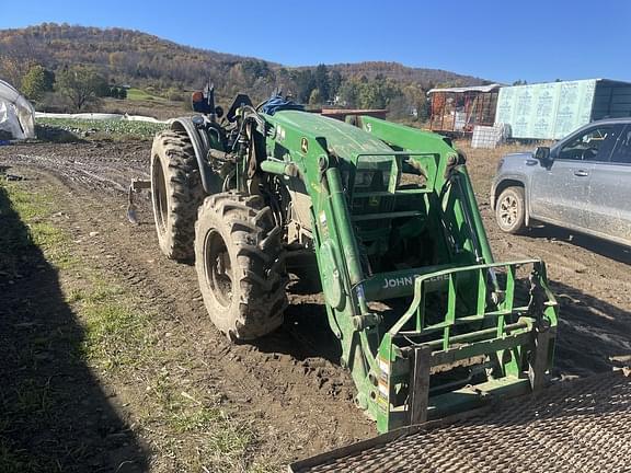 Image of John Deere 5100M Primary image