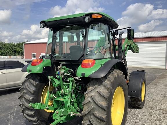 Image of John Deere 5100M equipment image 3