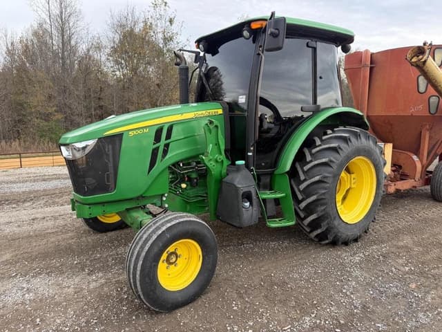 Image of John Deere 5100M equipment image 1