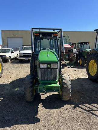 Image of John Deere 5101EN equipment image 4