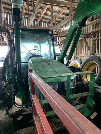 Image of John Deere 5115M equipment image 1