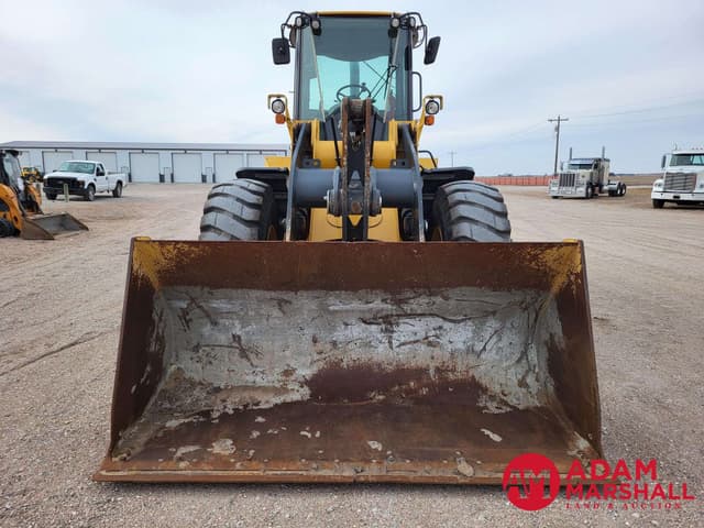 Image of John Deere 524K equipment image 4