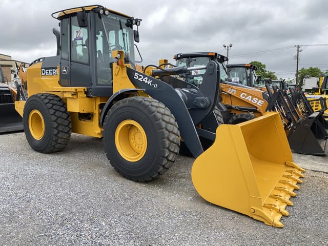 Image of John Deere 524K equipment image 3