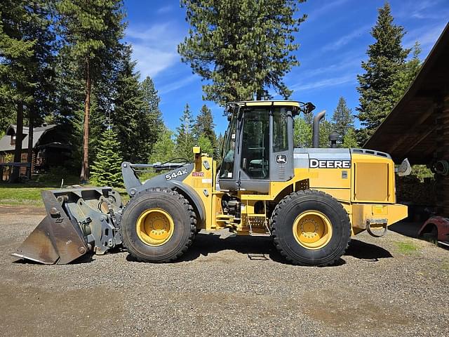 Image of John Deere 544K equipment image 2