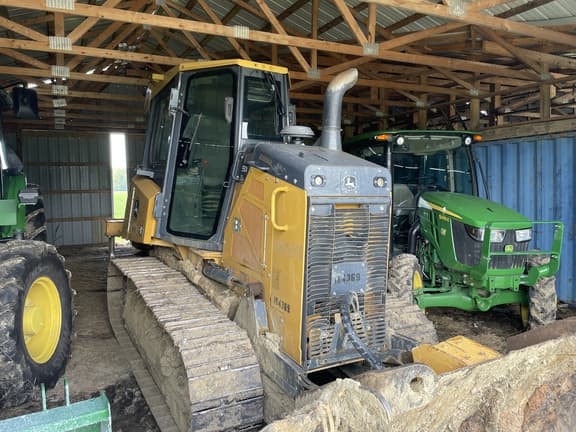 Image of John Deere 550K Primary image
