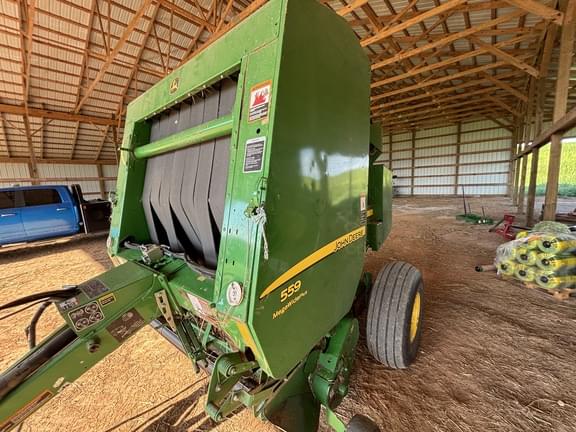 Image of John Deere 559 equipment image 3