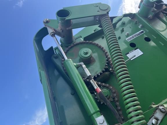 Image of John Deere 559 equipment image 2