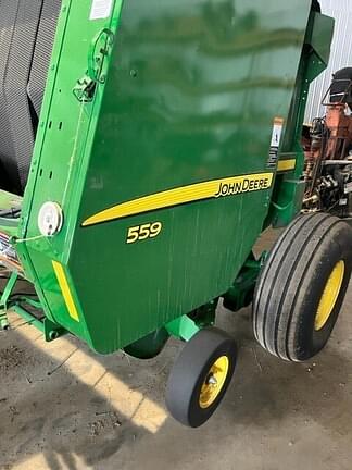 Image of John Deere 559 equipment image 1