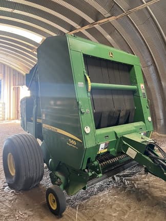 Image of John Deere 569 MegaWide Plus Image 1