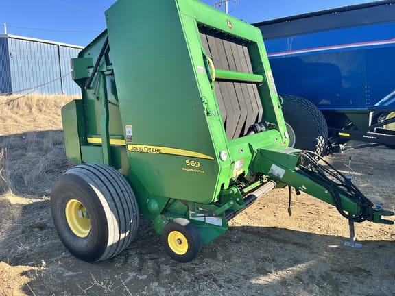 2015 John Deere 569 Equipment Image0