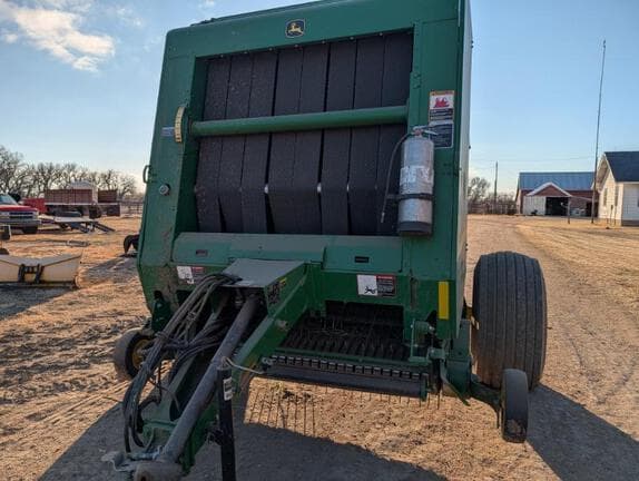 Image of John Deere 569 MegaWide Plus equipment image 1