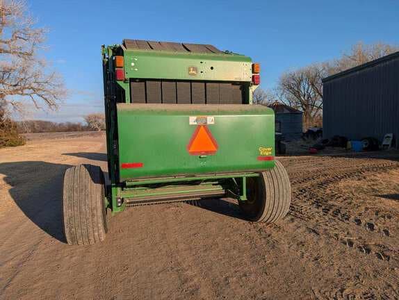 Image of John Deere 569 MegaWide Plus equipment image 3