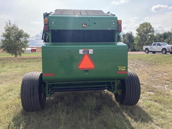 Image of John Deere 569 MegaWide Plus equipment image 4